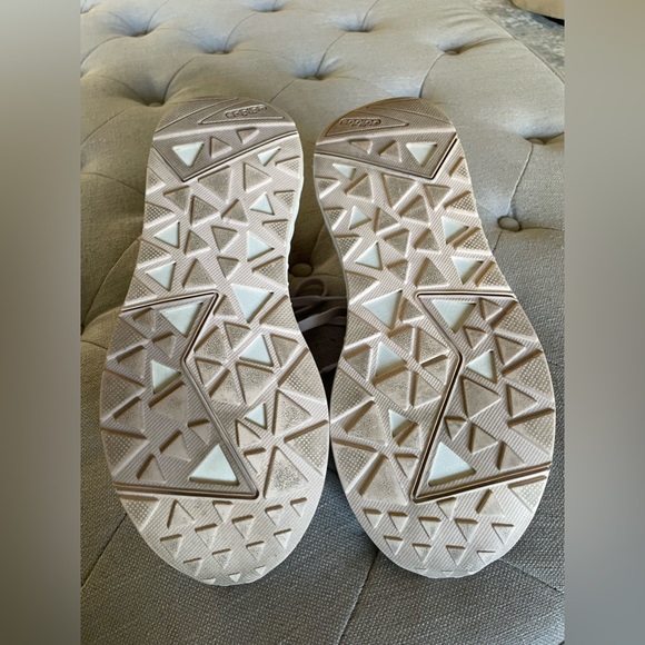 Adidas Ortholite Float Shoes - Picture 4 of 6